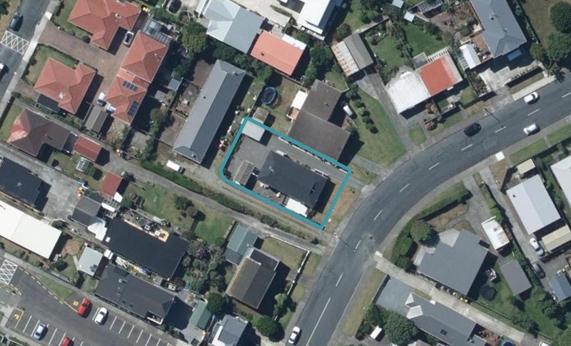 8A Tireti Road, Tītahi Bay, Porirua - Carousel 1