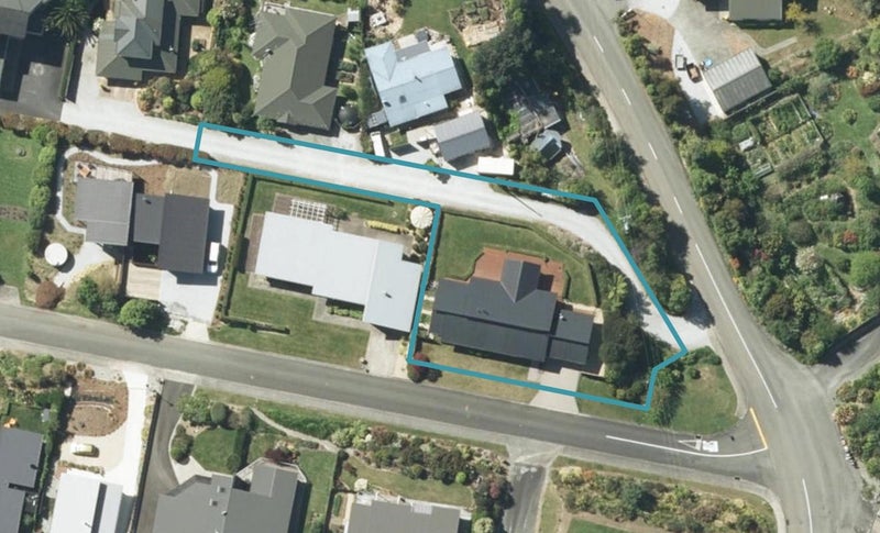 2 Sandridge Terrace, Pohara - Carousel 1