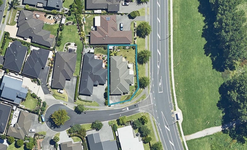 2 Windover Rise, Bethlehem, Tauranga - Carousel 1