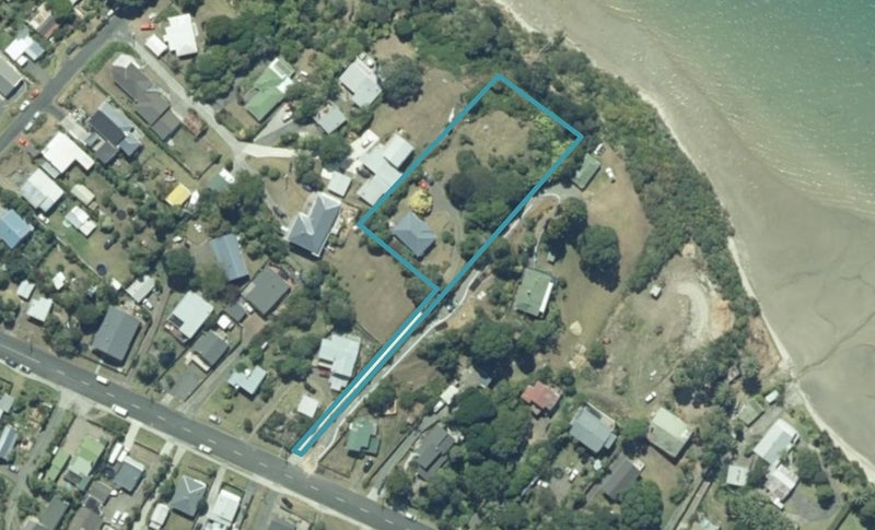 28A Government Road, Raglan - Carousel 1