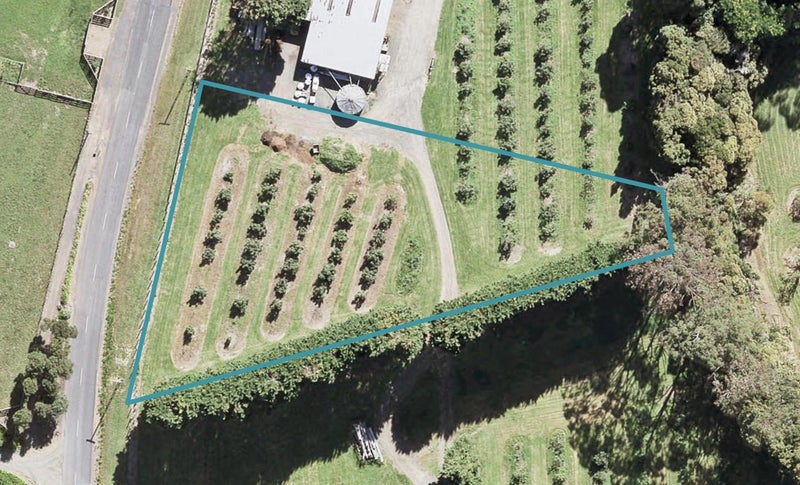 54 Orere Point Road, Ōrere Point - Carousel 1