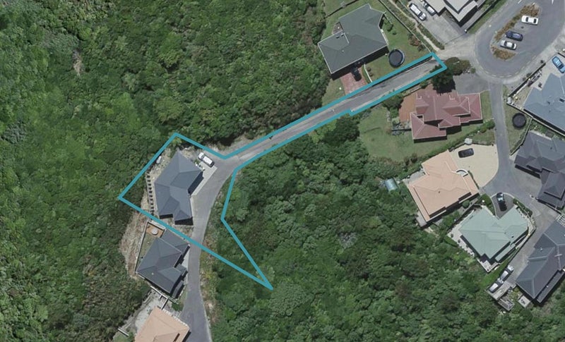 24A Chastudon Place, Tawa, Wellington - Carousel 1