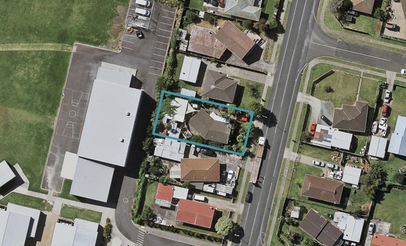 45 Othello Drive, Clover Park, Auckland - Carousel 1