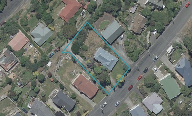 71 Campbells Road, Pine Hill, Dunedin - Carousel 1
