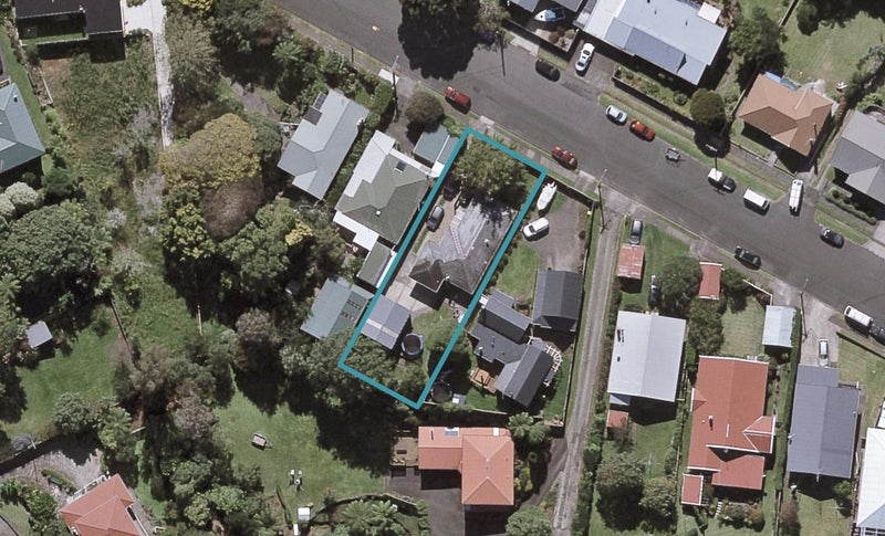 36A Waiwaka Terrace, Strandon, New Plymouth - Carousel 1