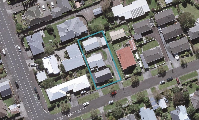 2/5 Rawhiti Street, Vogeltown, New Plymouth - Carousel 1