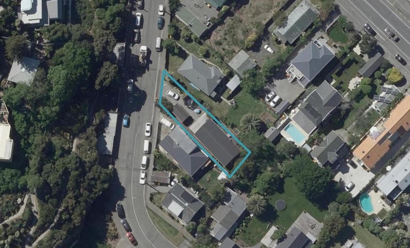 7 Nayland Street, Clifton, Christchurch - Carousel 1