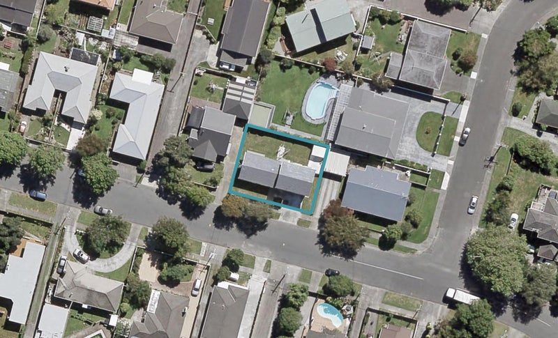 24 Tennyson Avenue, Avalon, Lower Hutt - Carousel 1