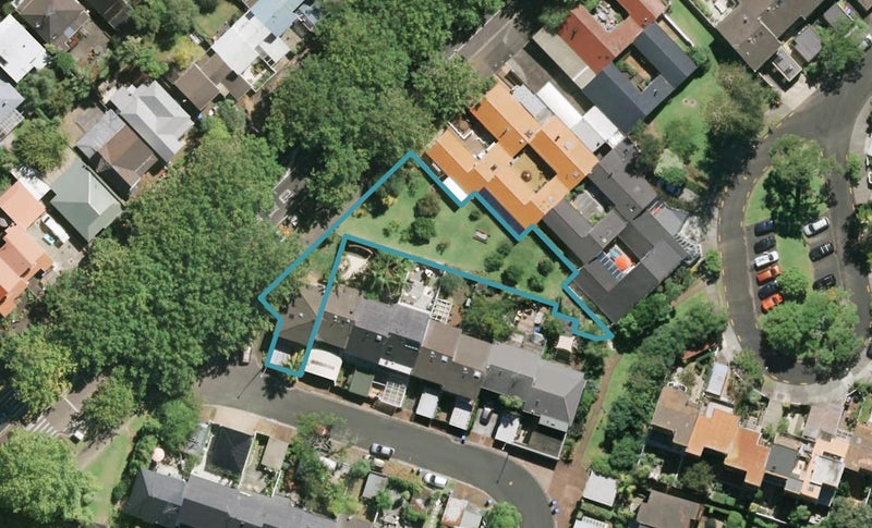 29 Grattan Place, Freemans Bay, Auckland - Carousel 1