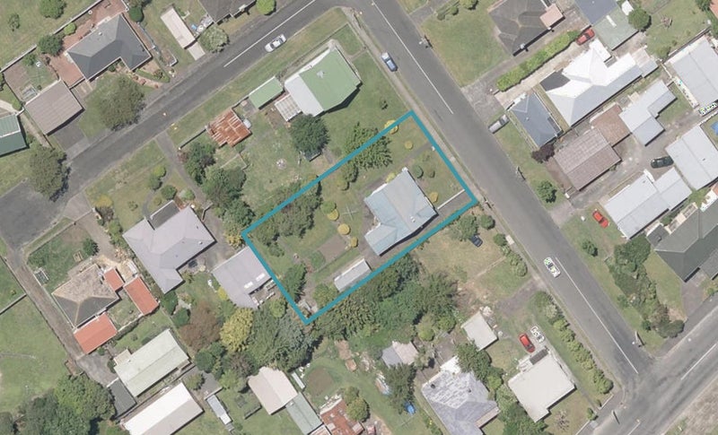 3 Roberts Avenue, Aramoho, Whanganui - Carousel 1