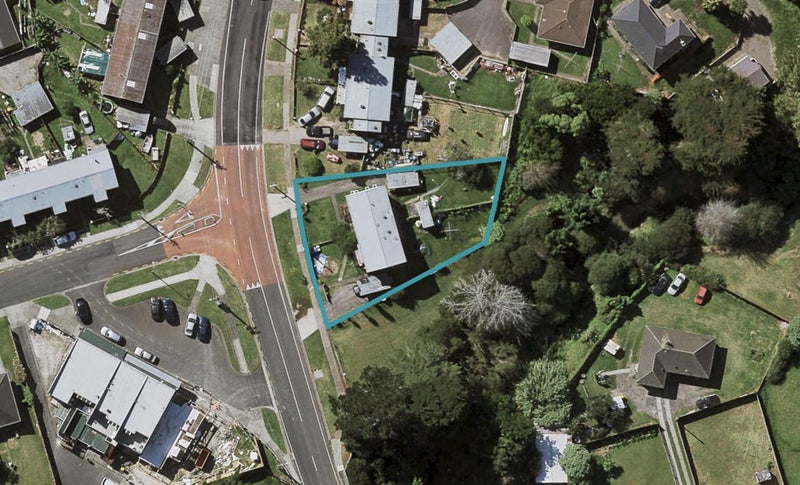 27A Hills Road, Otara, Auckland - Carousel 1