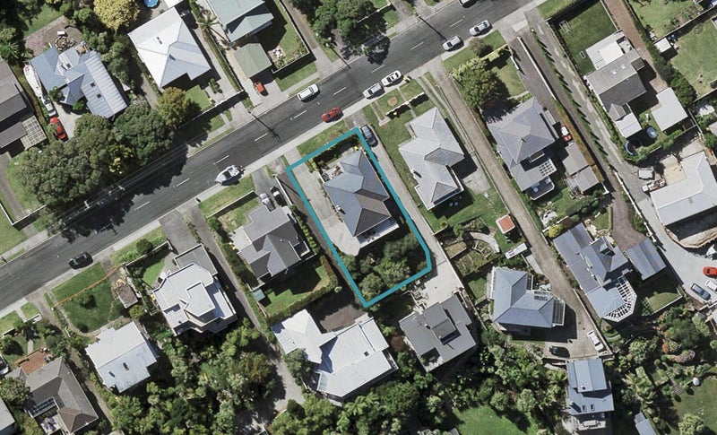 103 Norwood Road, Bayswater, Auckland - Carousel 1