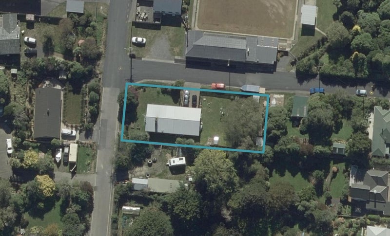 5 Hereweka Street, Portobello, Dunedin - Carousel 1