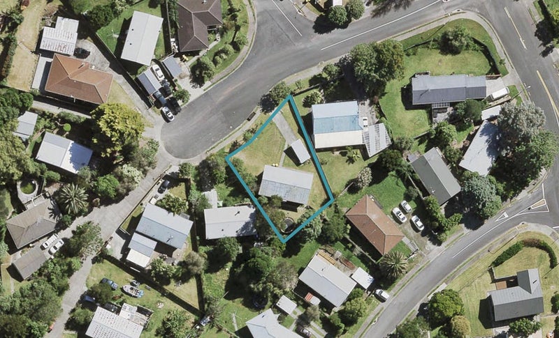 6 Glenfinn Place, Massey, Auckland - Carousel 1