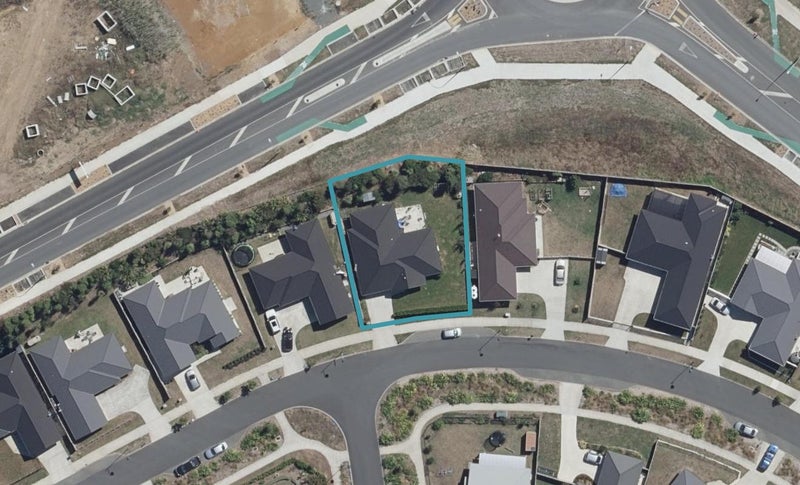 12 Patatee Terrace, Baverstock, Hamilton - Carousel 1