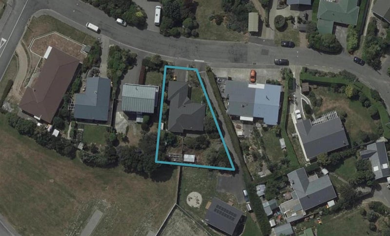 18 Koromiko Crescent, Diamond Harbour, Lyttelton - Carousel 1