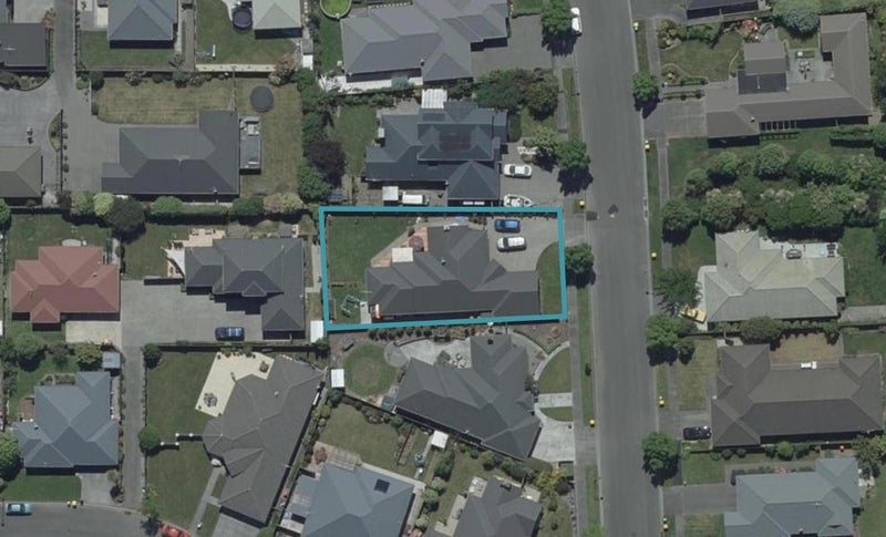 27 Sanctuary Gardens, Shirley, Christchurch - Carousel 1