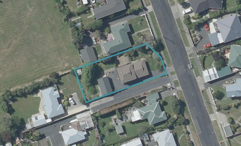 12 Vulcan Road, Waldronville, Dunedin - Carousel 1