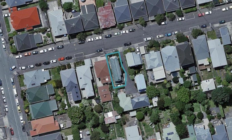 8 Somerset Avenue, Newtown, Wellington - Carousel 1