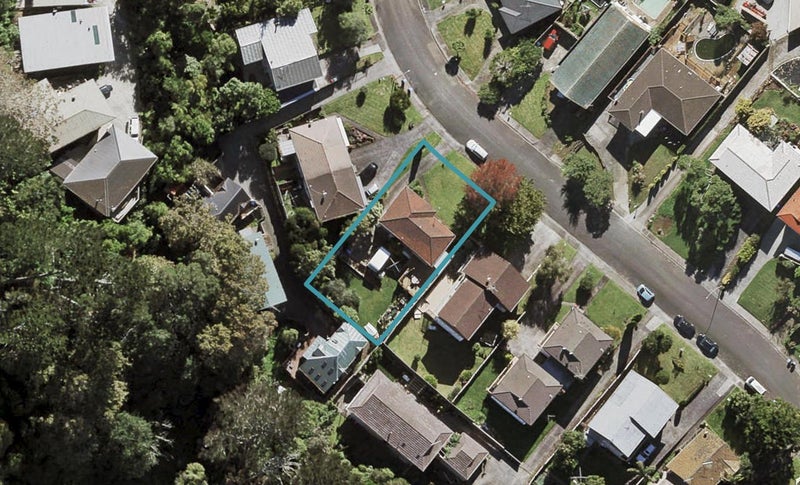 46 Bel Air Drive, Hillsborough, Auckland - Carousel 1