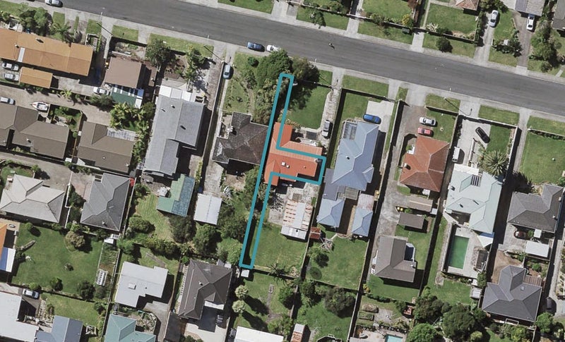 4/5 Ayr Road, Pakuranga, Auckland - Carousel 1