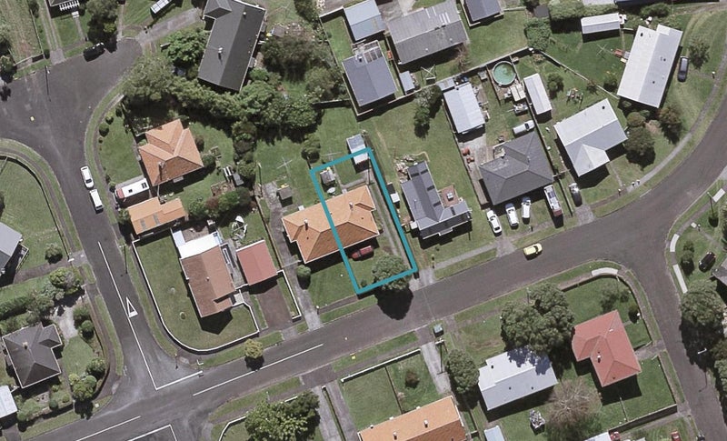 67 Wrantage Street, Westown, New Plymouth - Carousel 1