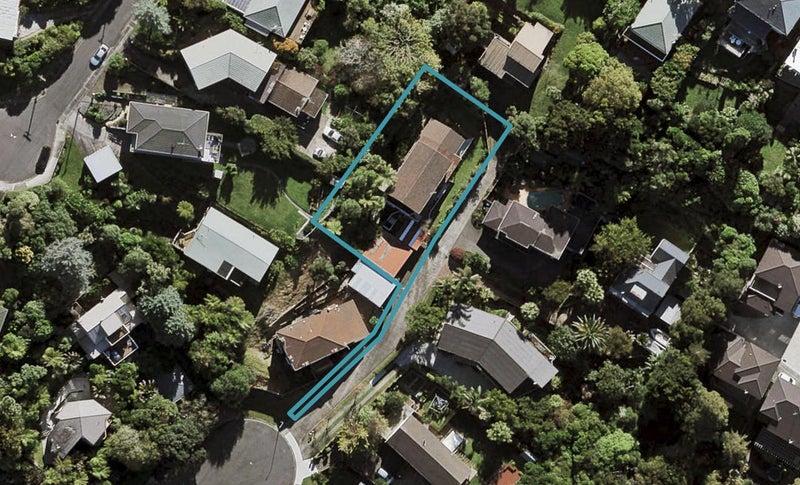 6 Tynor Place, Hillsborough, Auckland - Carousel 1