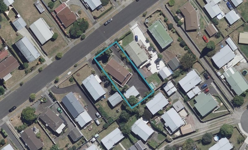 41 Rodney Street, Nawton, Hamilton - Carousel 1