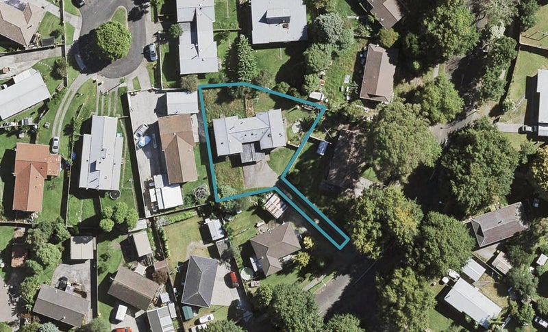 35 Redcrest Avenue, Red Hill, Papakura - Carousel 1