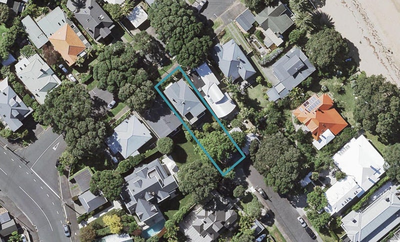 6 Arawa Avenue, Devonport, Auckland - Carousel 1