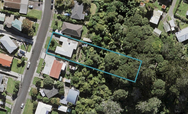 22 Chorley Avenue, Massey, Auckland - Carousel 1