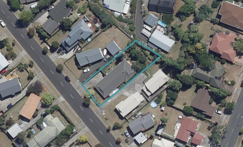 10 Balmerino Crescent, Pukete, Hamilton - Carousel 1