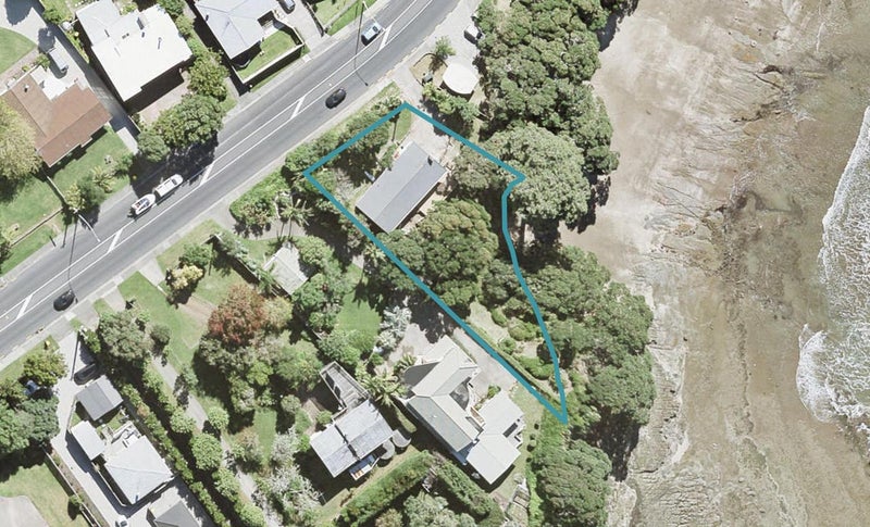 897 Whangaparaoa Road, Manly, Whangaparaoa - Carousel 1