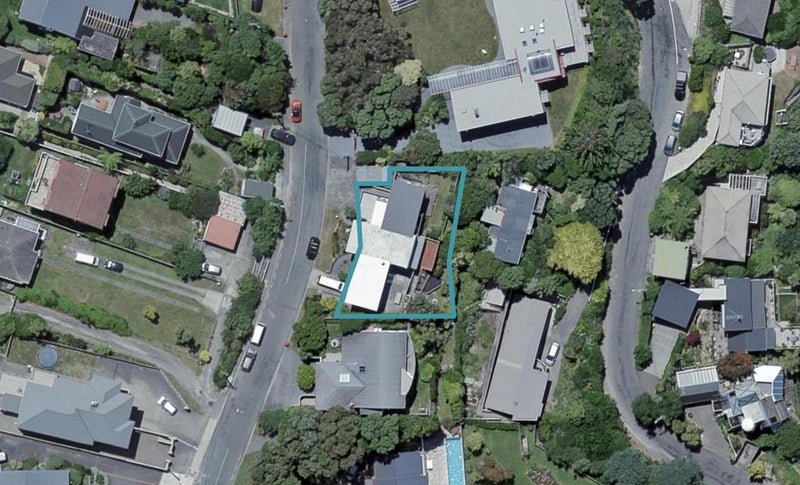 94 Seatoun Heights Road, Seatoun, Wellington - Carousel 1