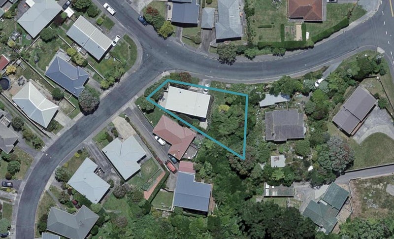 3 Erris Street, Johnsonville, Wellington - Carousel 1