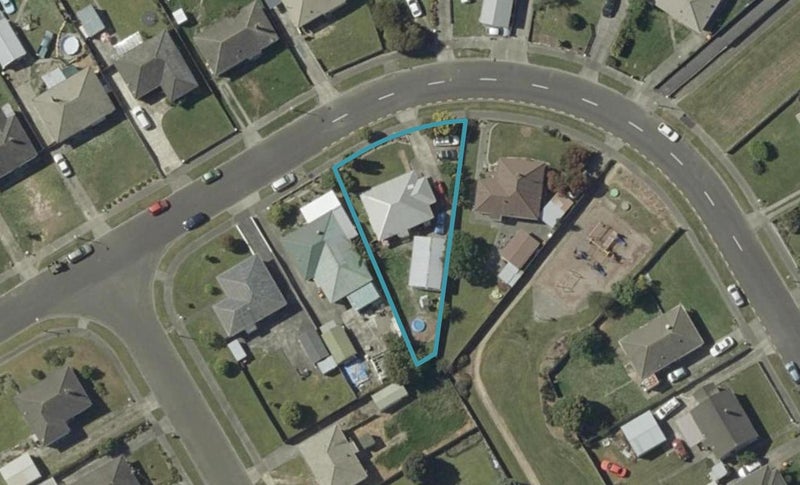 30 Clyde Crescent, Roslyn, Palmerston North - Carousel 1