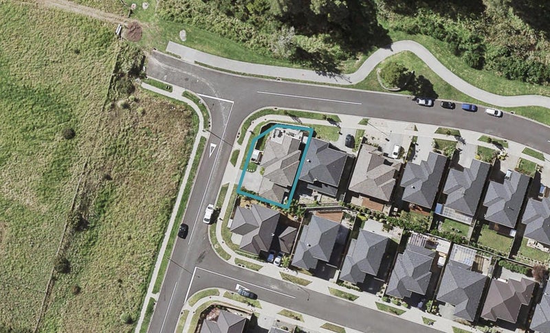 51 Argento Avenue, Flat Bush, Auckland - Carousel 1