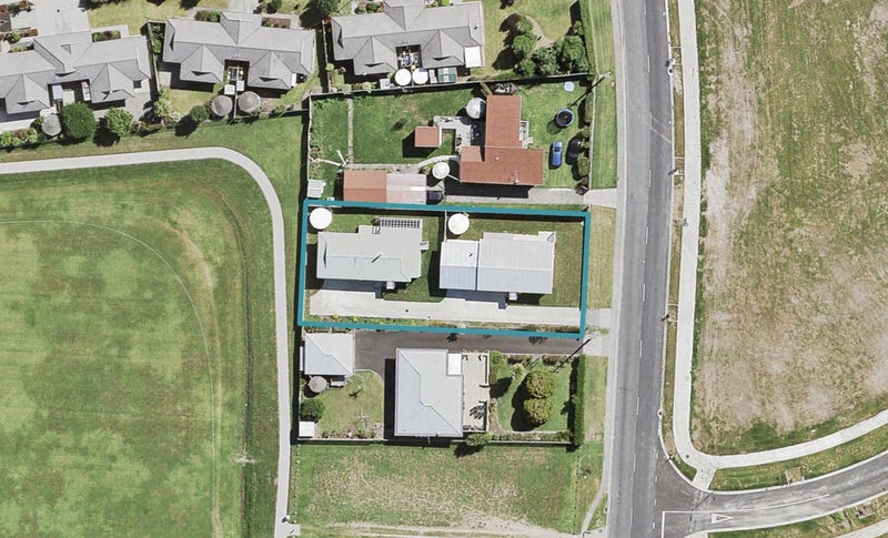 50A Tapu Road, Huapai, Kumeu - Carousel 1