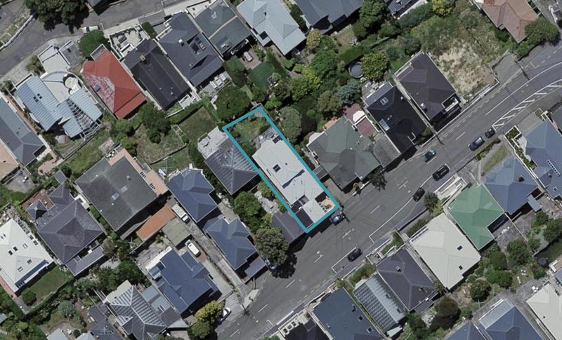61 Hawker Street, Mount Victoria, Wellington - Carousel 1