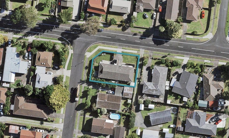 1/20 Gibbons Road, Weymouth, Auckland - Carousel 1