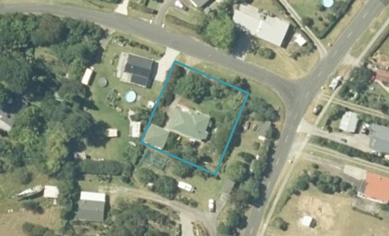 4 Laycock Road, Tairua, Tairua - Carousel 1