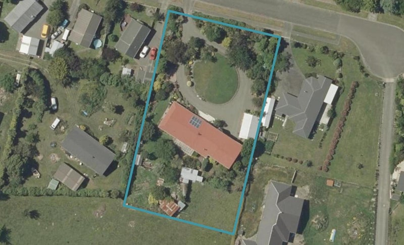 11 Wyndham Street, Ashhurst, Ashhurst - Carousel 1