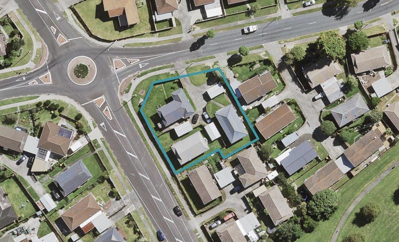 3/69 Luanda Drive, Ranui, Auckland - Carousel 1