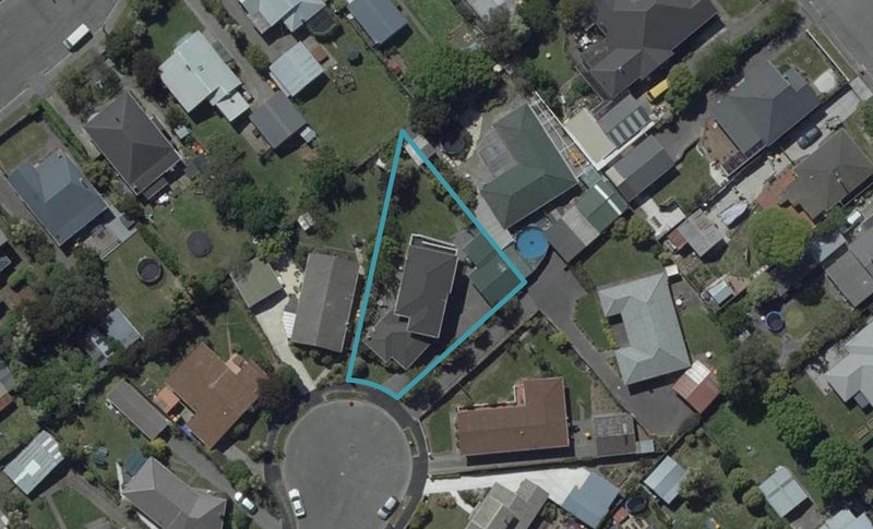 11 Elstow Place, Spreydon, Christchurch - Carousel 1