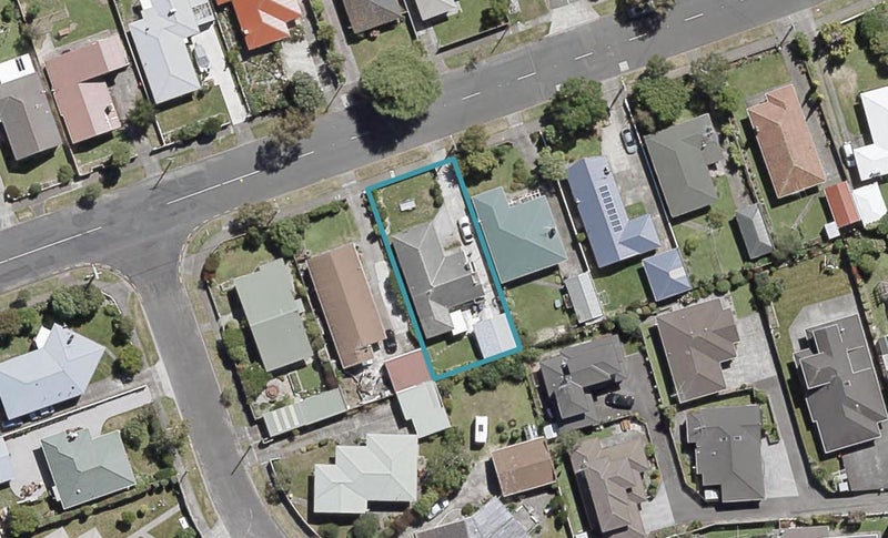 194 Taita Drive, Avalon, Lower Hutt - Carousel 1