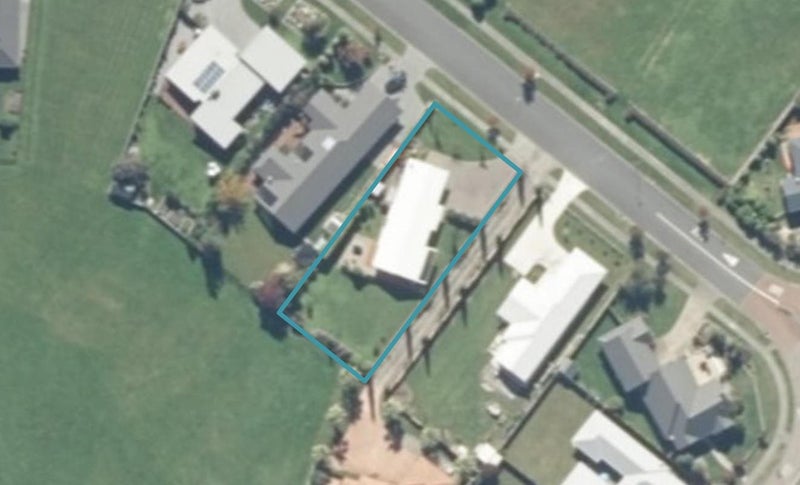 9 Montgomery Crescent, Taupo - Carousel 1