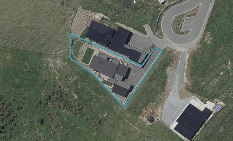 11 Francis Mill Grove, Westmorland, Christchurch - Carousel 1