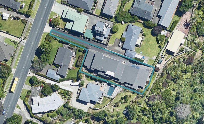 4/228 Grange Road, Otumoetai, Tauranga - Carousel 1