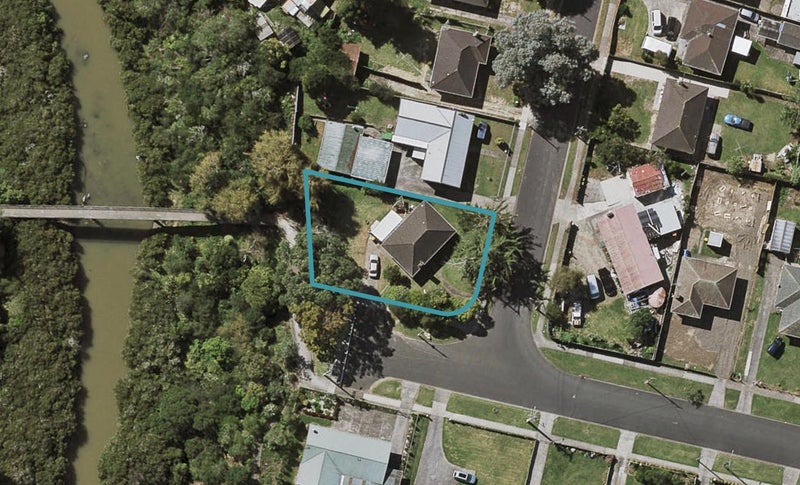 45 Johnstones Road, Otara, Auckland - Carousel 1
