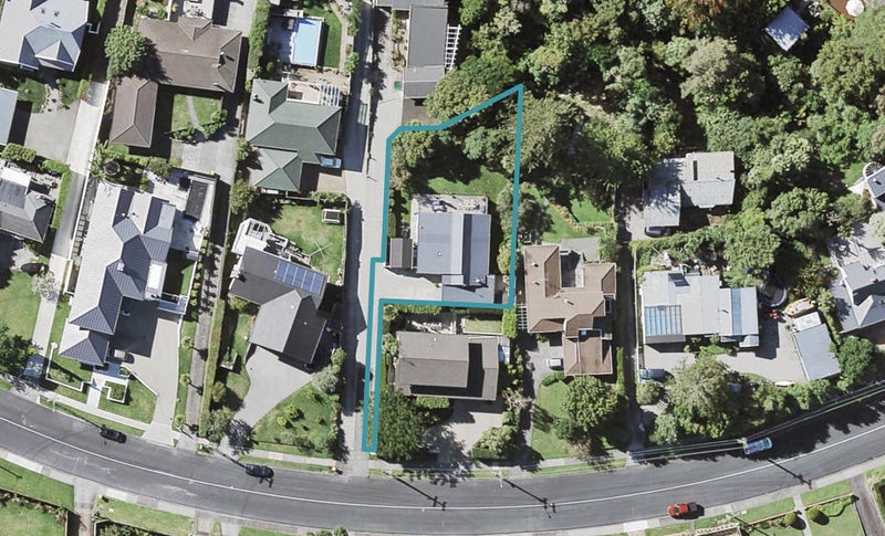 92 Uxbridge Road, Cockle Bay, Auckland - Carousel 1